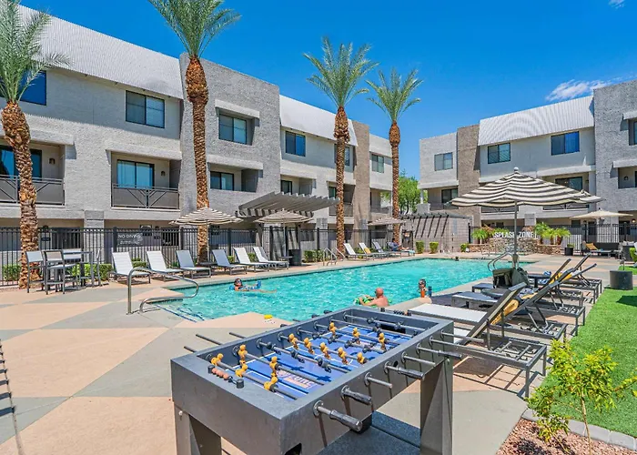 Stadium Retreat Pool Gym & Westgate Az Glendale