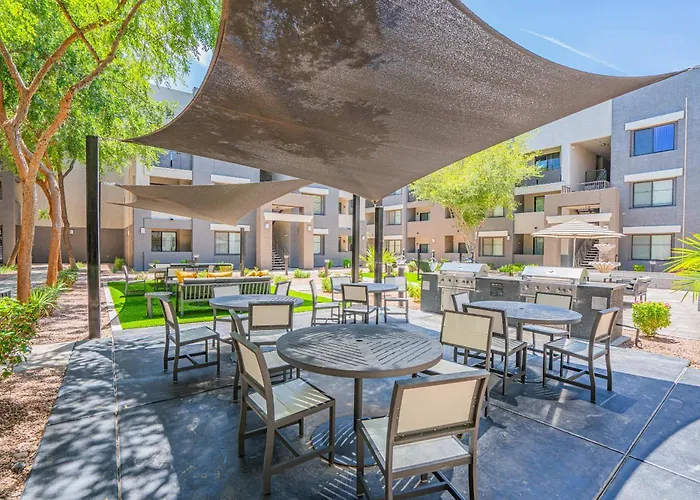 Apartament Stadium Retreat Pool Gym & Westgate Az *